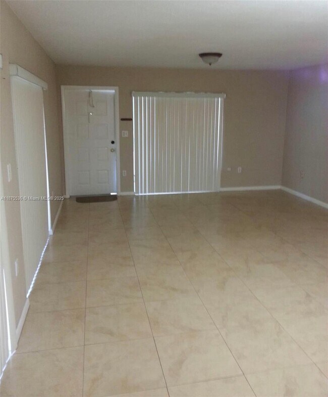 Building Photo - 14377 SW 97th Terrace