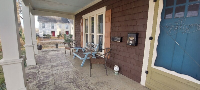 Building Photo - 140 Avant St