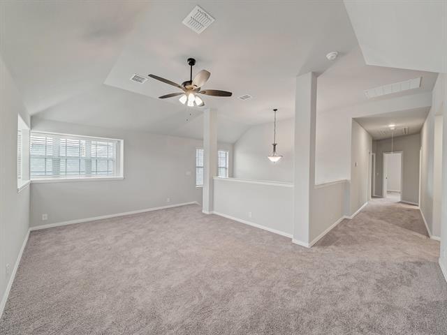 Building Photo - 2905 Parkwood Cir