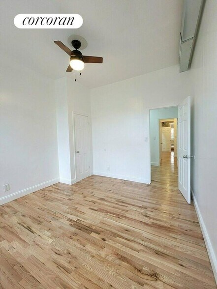Building Photo - 656 MacDonough St