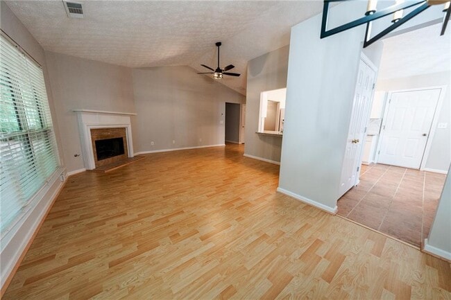 Building Photo - 3820 Oak Park Dr