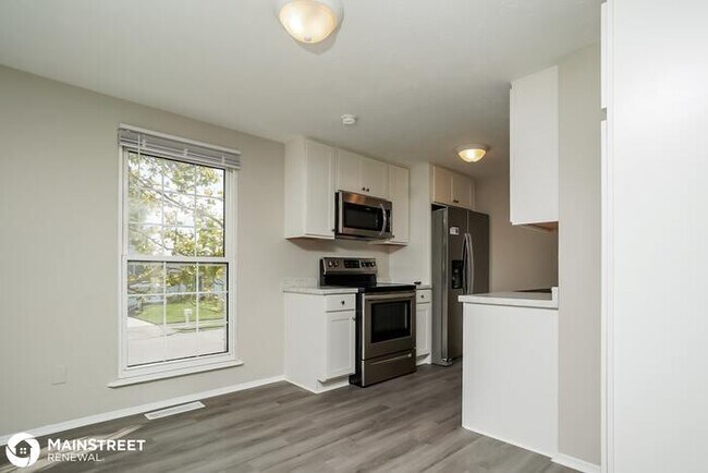 Building Photo - 8158 Goldsmith Dr