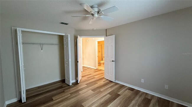 Building Photo - 137 Ridge View Dr