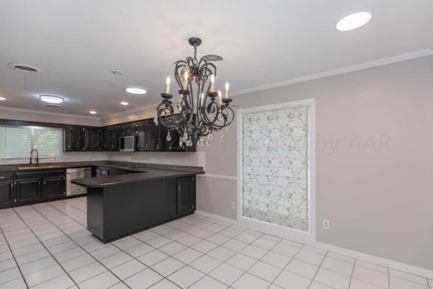 Building Photo - 3511 Tripp Ave