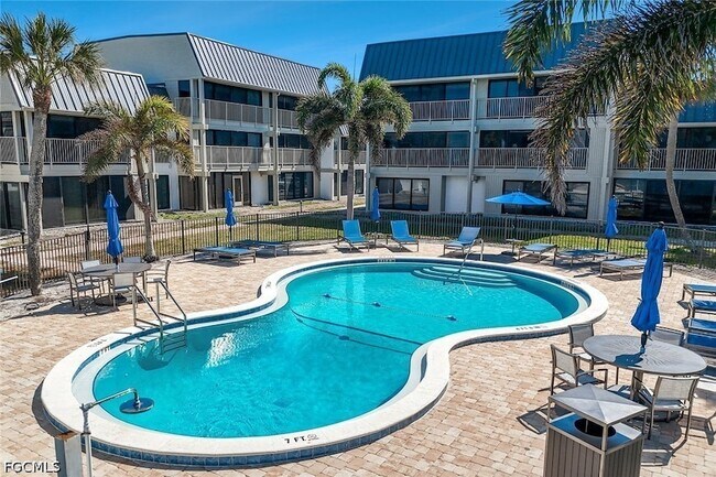 Building Photo - 760 Sextant Dr