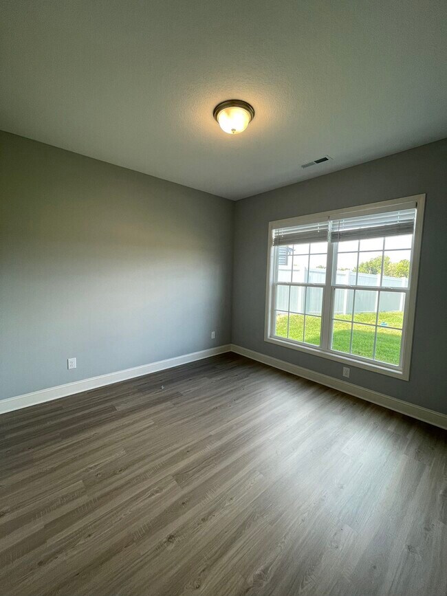 Building Photo - 8711 Yellow Aster Rd