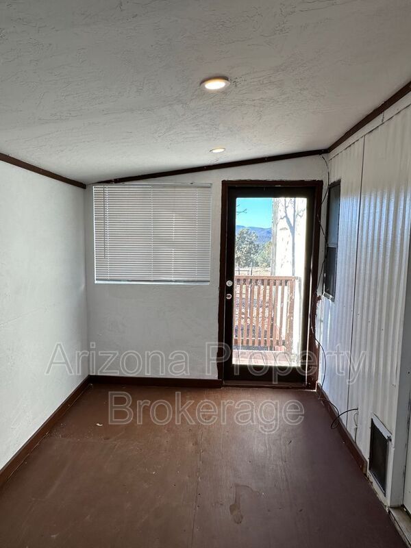 Building Photo - 7786 Toya Vista Rd