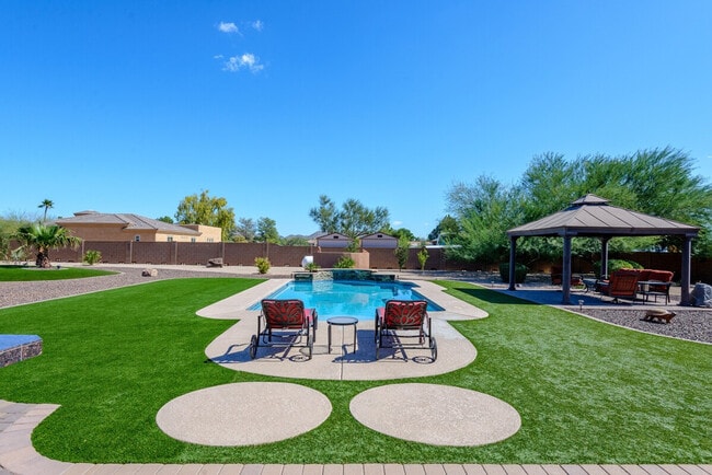 Building Photo - 37023 N 12th St