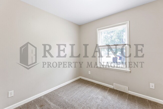 Building Photo - 1307 Gidley St