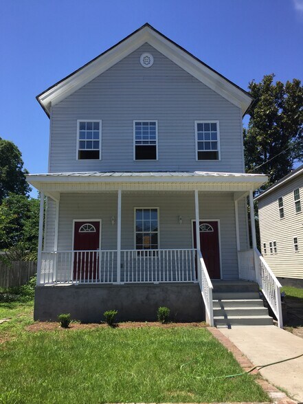 Building Photo - 540 Walker St Apt A