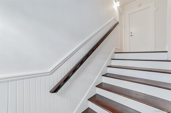 Building Photo - 69 Prospect St