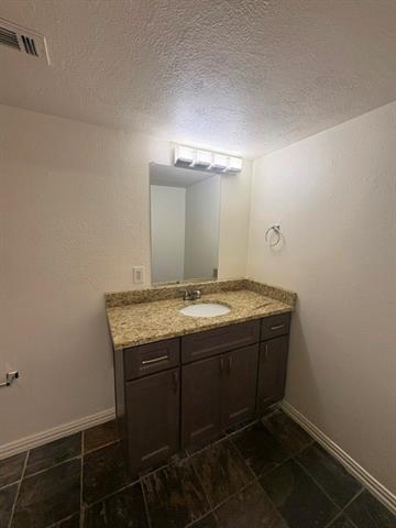 Building Photo - 7522 Holly Hill Dr