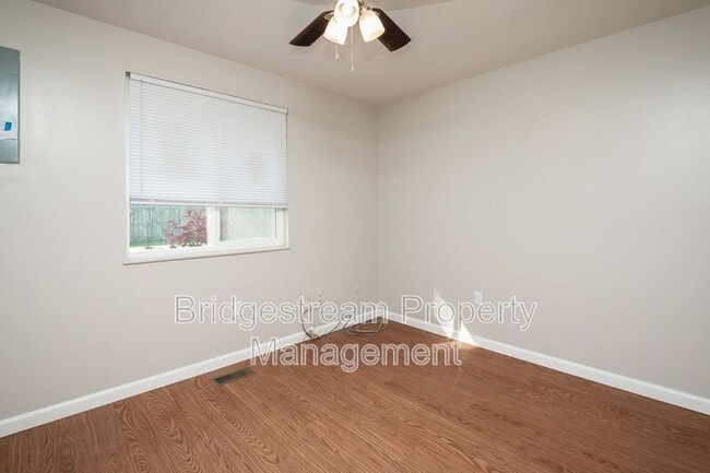 Building Photo - 5346 Hilgeford Dr