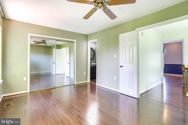 Building Photo - 4546 Little River Run Dr