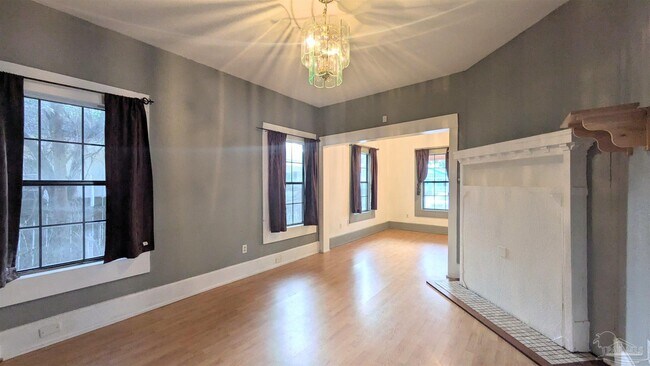 Building Photo - 1014 W Gregory St