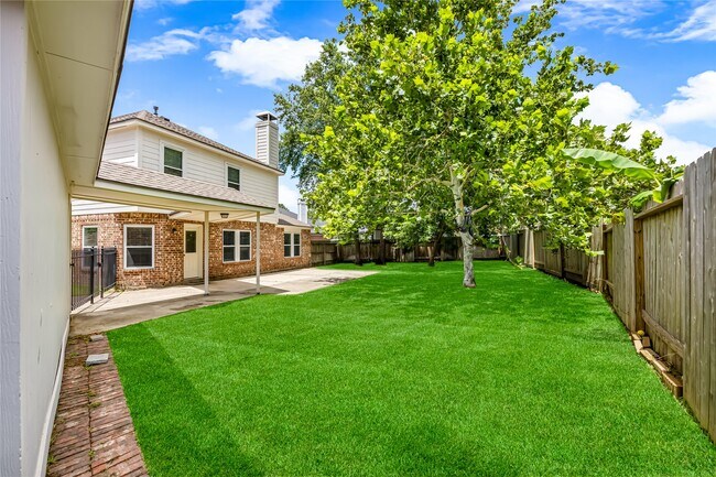Building Photo - 28507 Chateau Springs Ct