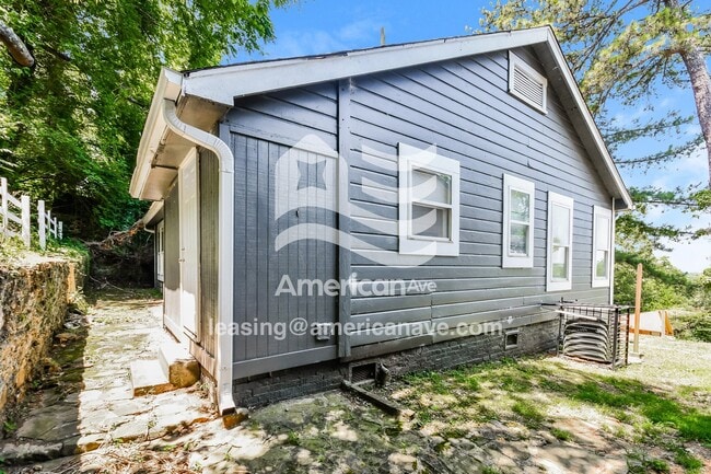 Building Photo - 7013 4th Ave S