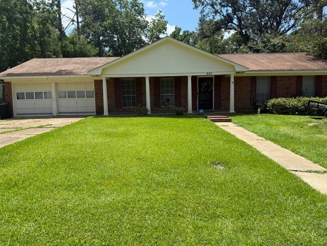 Building Photo - 647 Spryfield Rd