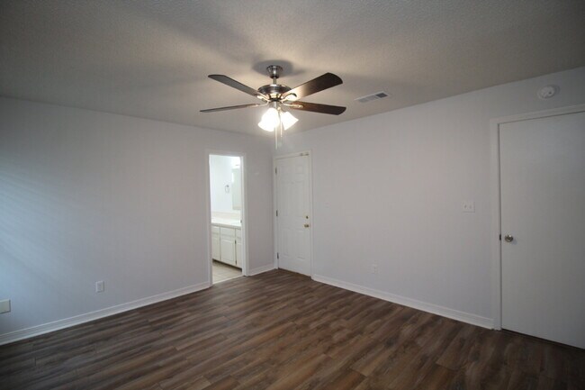 Building Photo - 3BR Home in Southwest Pensacola Near NAS Pensacola with No Carpet, 2-Car Garage & Fenced Yard