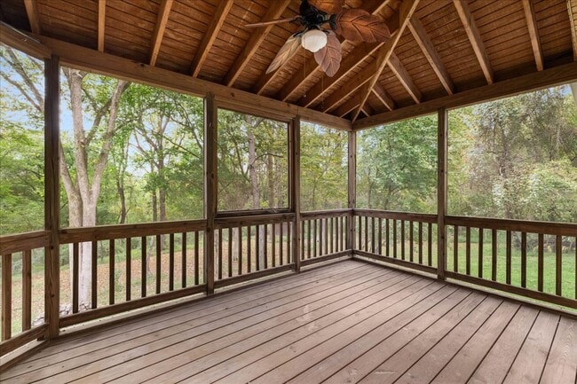 Building Photo - 38685 Goose Creek Ln