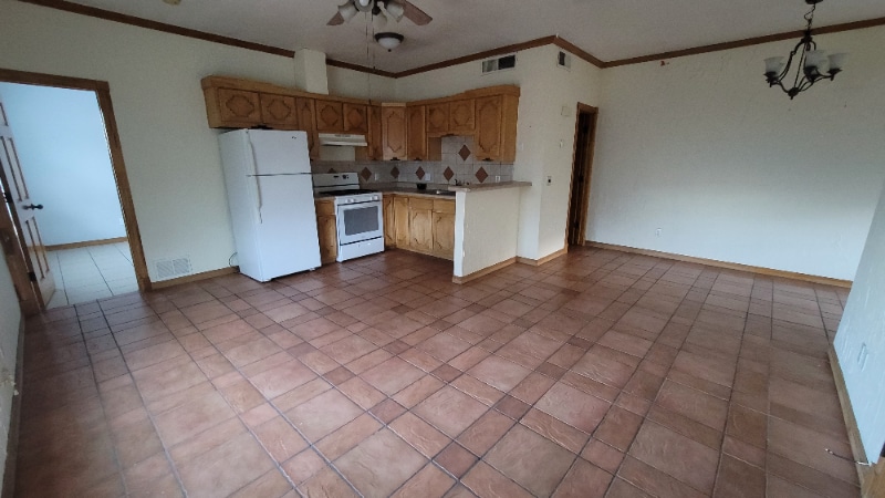 Building Photo - 2700 Memphis Ave