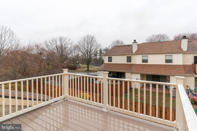 Building Photo - 308 Wayne Ct