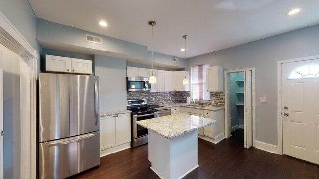 Building Photo - 743 McKewin Ave