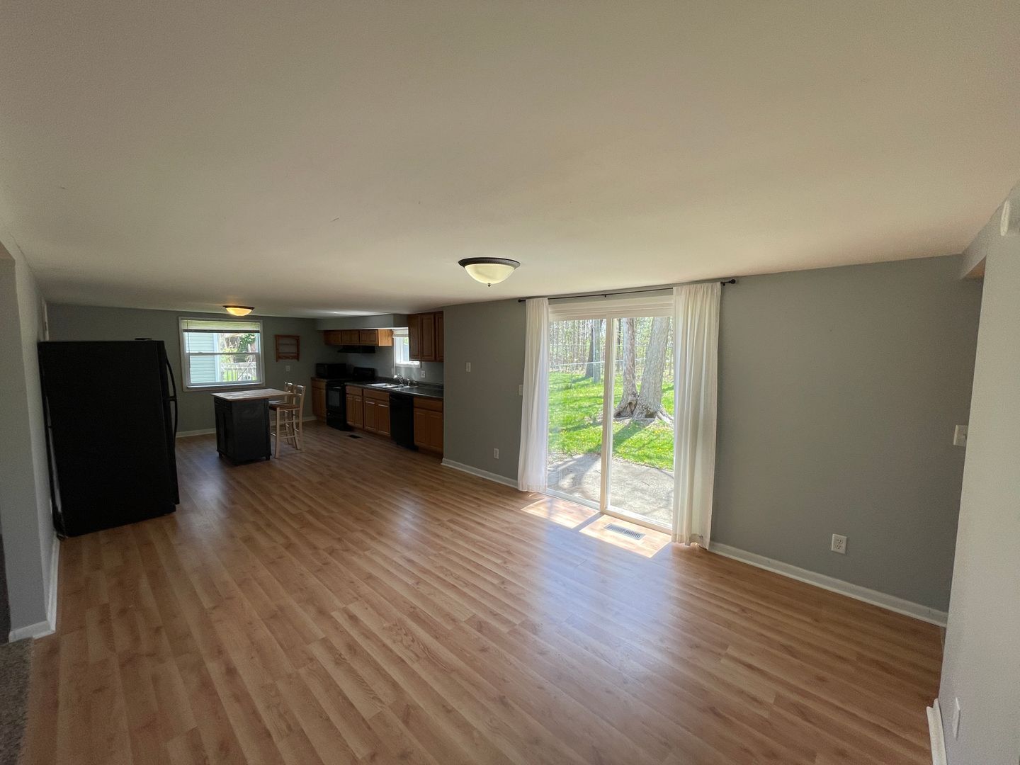 Building Photo - 2306 Deerwood Dr