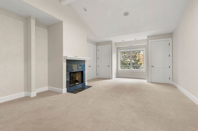 Building Photo - 16275 NE Eilers Rd