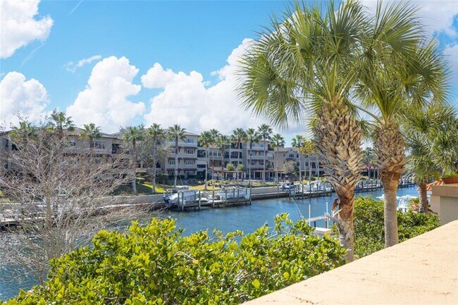 Building Photo - 300 Bella Harbor Ct