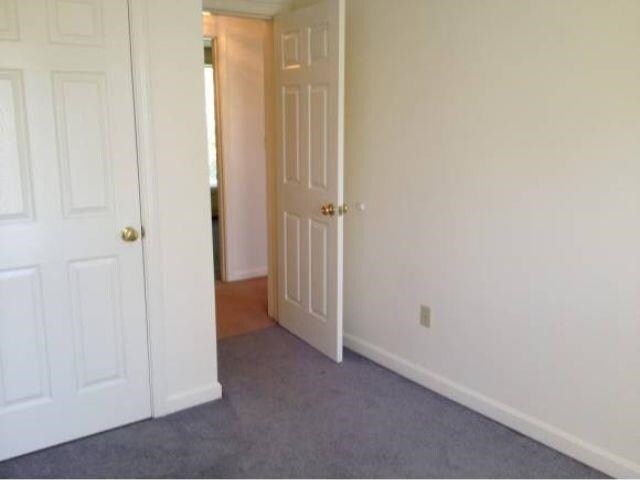 Building Photo - 50 Pine Hill Rd