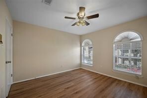 Building Photo - 3362 Continental Dr