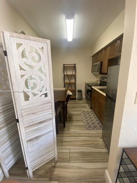 Building Photo - 326 Roosevelt St