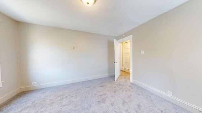 Building Photo - Brooklyn Center - 3 Bedroom Single Family ...
