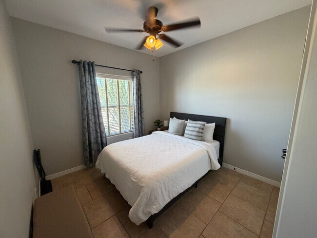 Building Photo - 1815 Lanette Dr