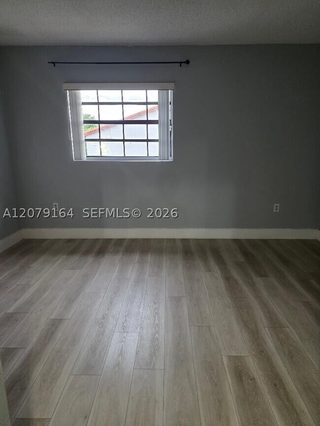 Building Photo - 15425 SW 74th Cir Ct