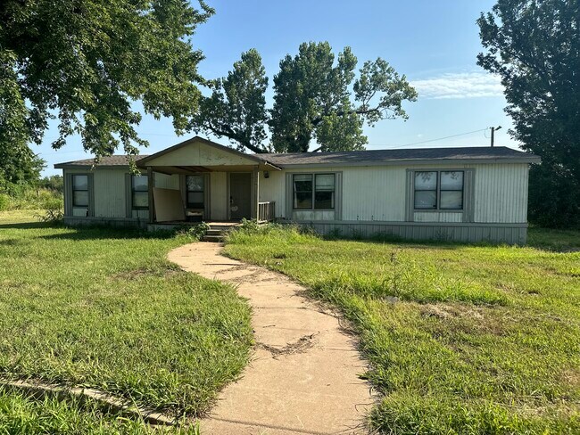 Building Photo - 122 S Georgetown Rd