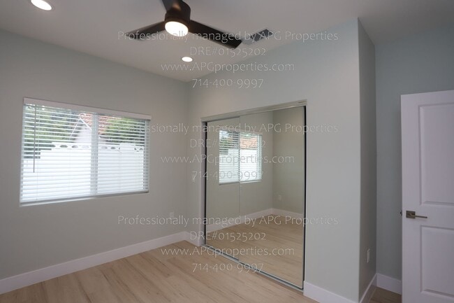 Building Photo - 9565 Mansor Ave