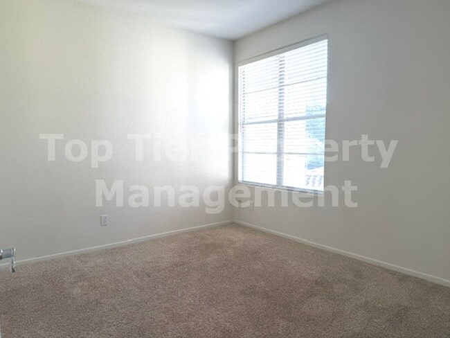 Building Photo - ***Dual-Primary 2 bed / 2 bath Condo in Carmel Valley - Available NOW***