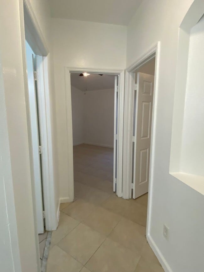 Building Photo - Home for rent