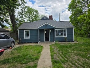 Building Photo - 2129 Eddystone Ave