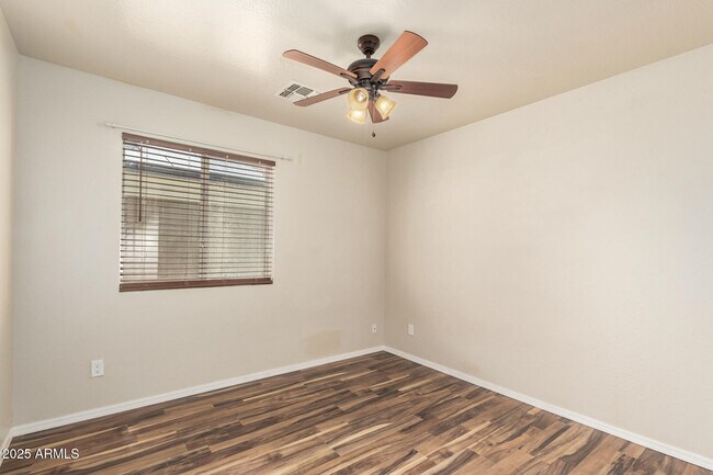 Building Photo - 5722 S 240th Dr