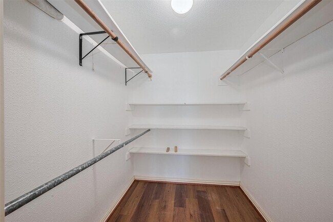 Building Photo - 6500 Sands Point Dr