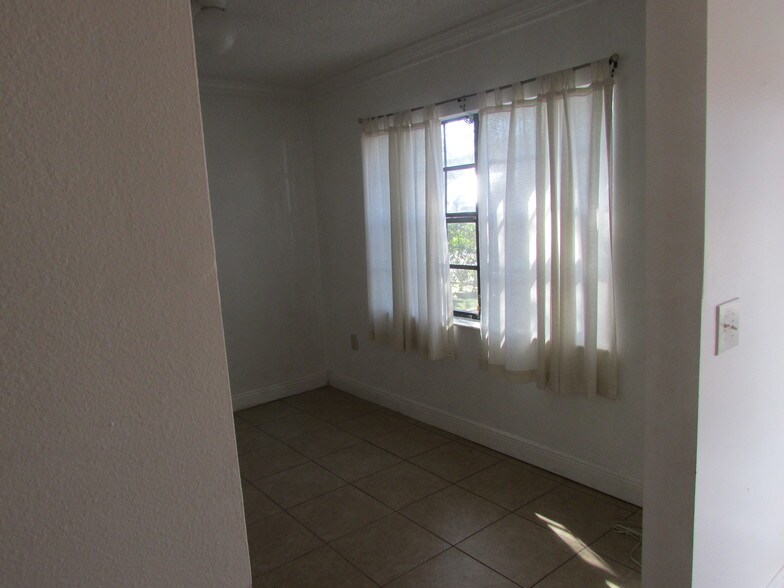 Building Photo - 12780 N 57th St