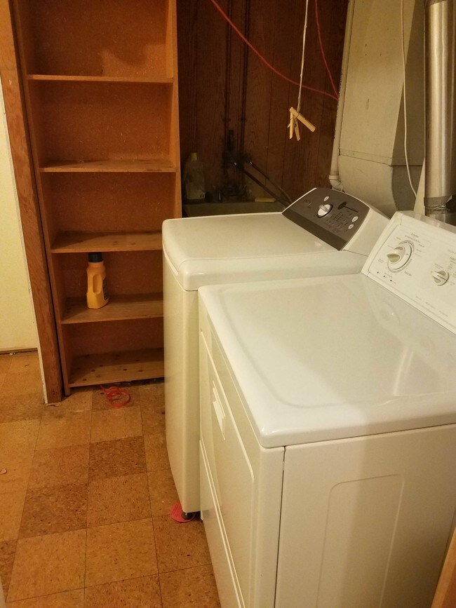 Building Photo - 5112 Norbeck Rd