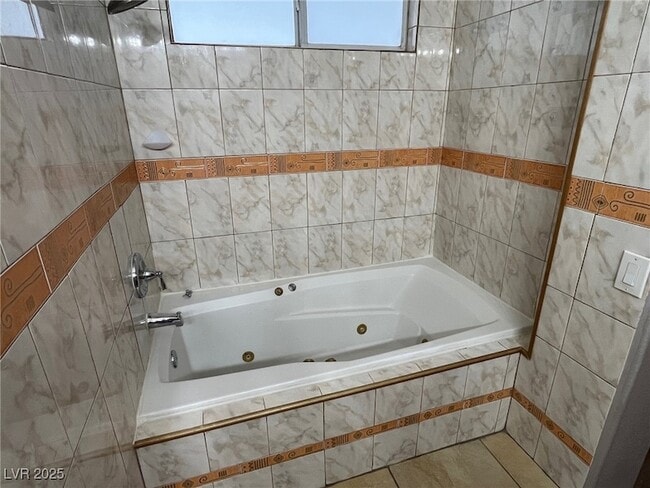 Building Photo - 1855 Double Delight Ave