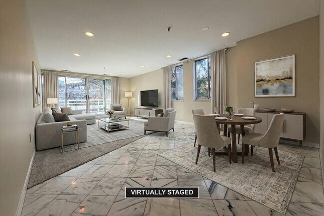 Building Photo - 4 Canal Park