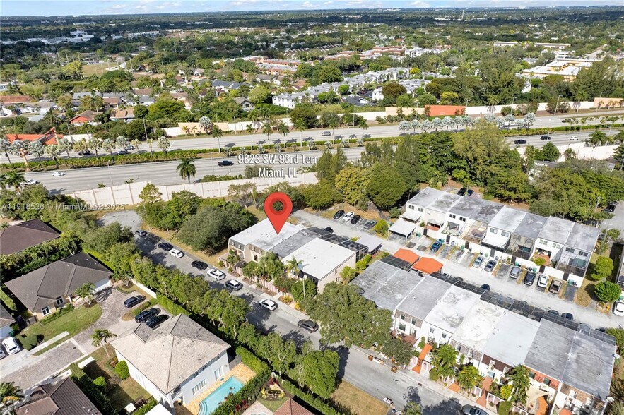 Building Photo - 9823 SW 93rd Ter