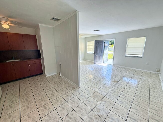 Building Photo - 2951 NW 164th St