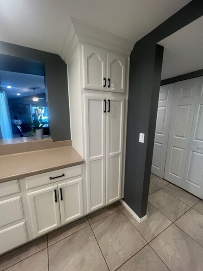 Building Photo - 3 Bed / 2 Bath House at INDIAN PALMS CC** ...
